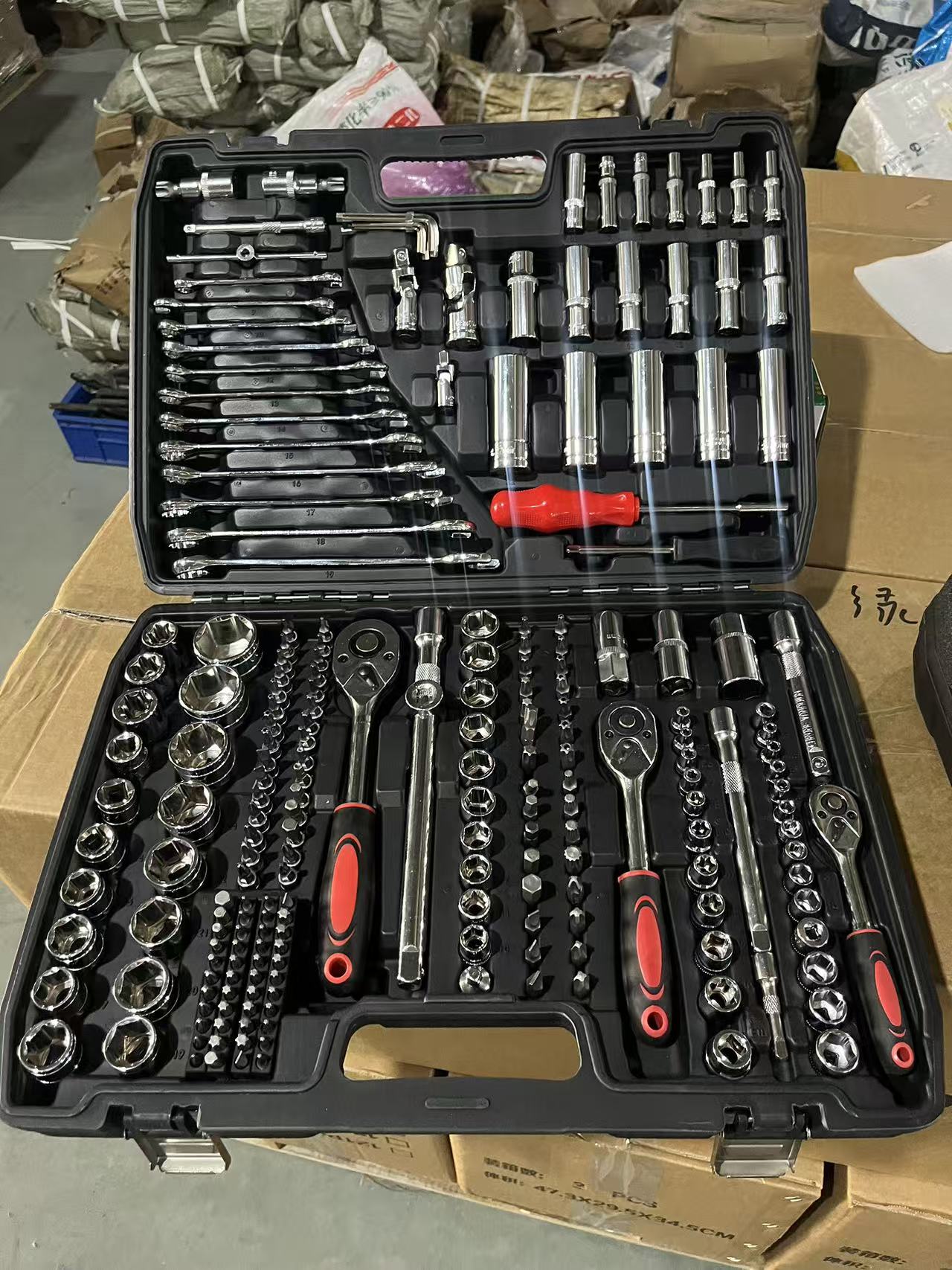 طقم أدوات إصلاح السيارات 216 ق - مراجعة Power Tools Kits وسعره